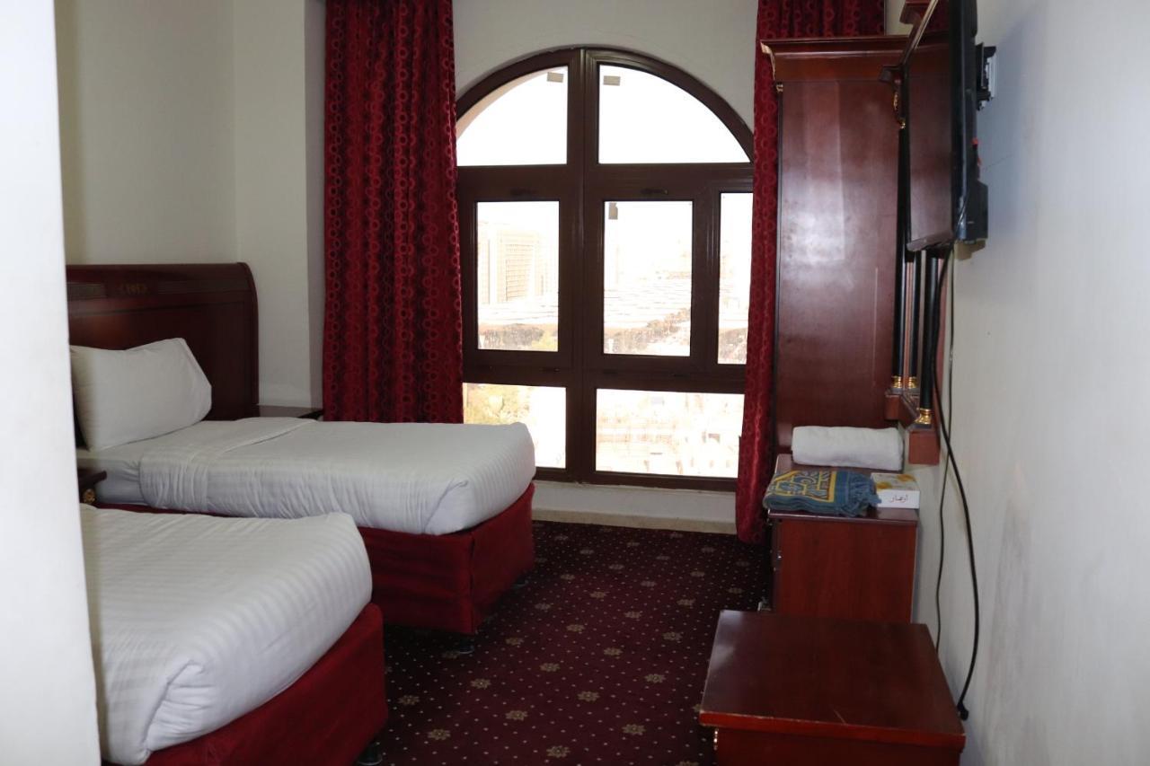 Karam Taibah Almasi Hotel Medina ภายนอก รูปภาพ